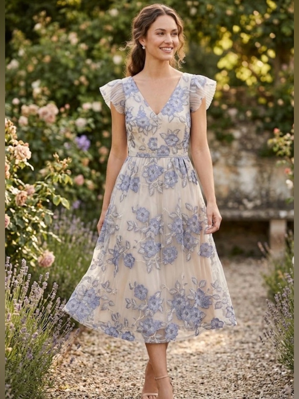 Kensie embroidery Blue and Cream Floral Midi Dress NWT